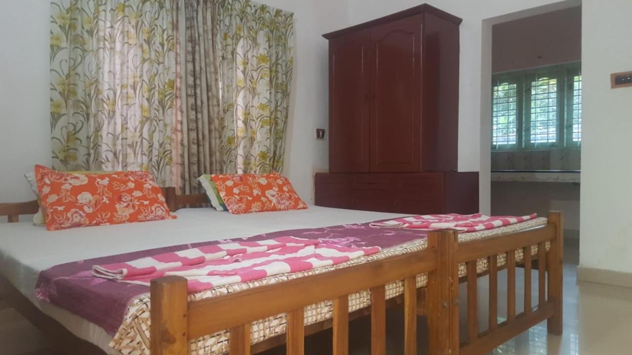 Mango Palace Hotell Varkala Rom bilde
